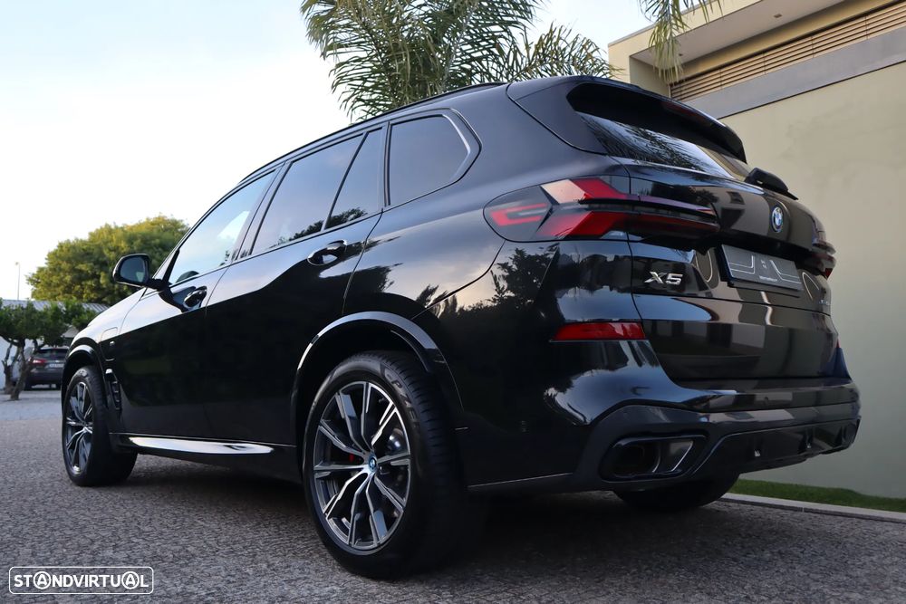 BMW X5 50 e xDrive Edição Desportiva M - 53