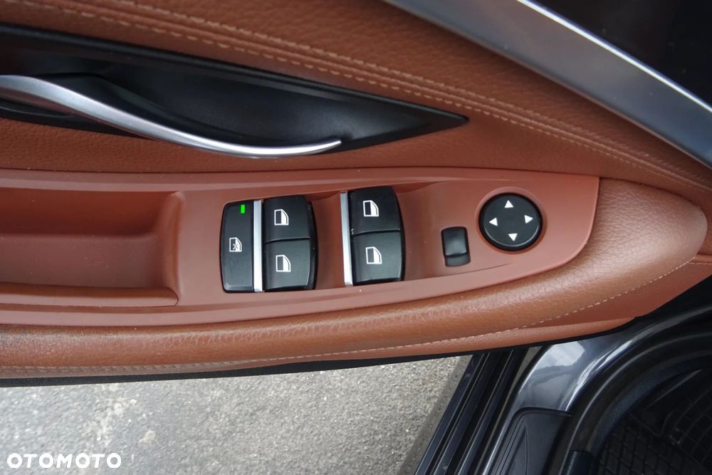 BMW Seria 5 520d - 21