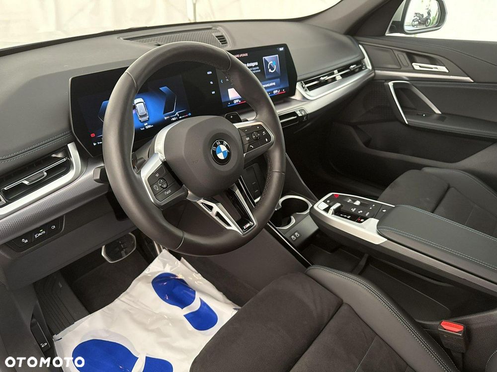 BMW X1 - 13