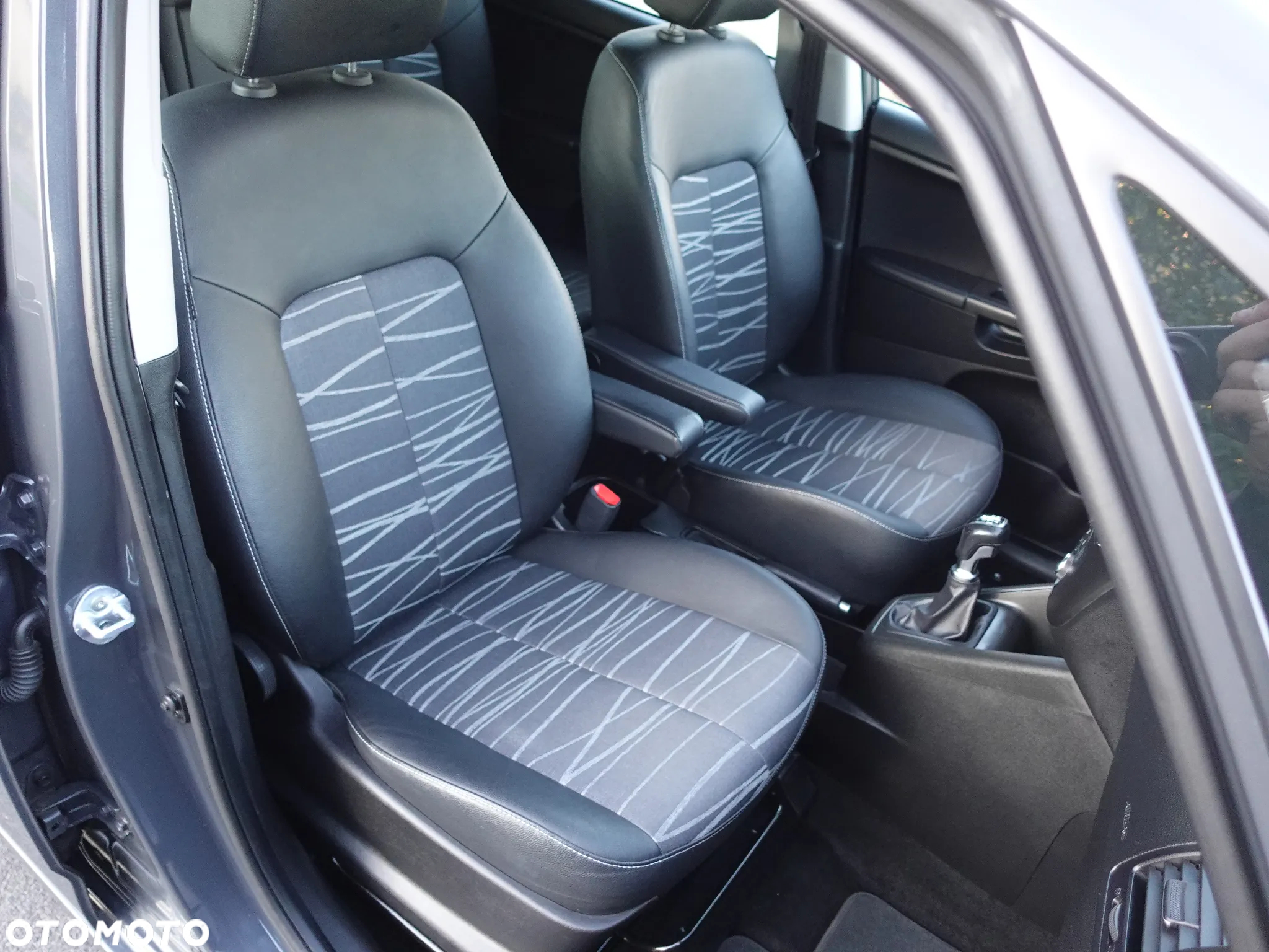 Kia Venga 1.6 CVVT Dream Team Edition - 3
