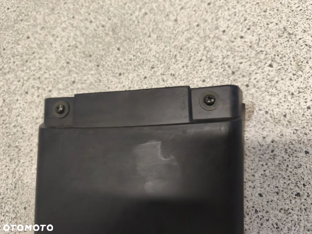 Przedłużenie błotnika, chlapacz, mocowanie tablicy rejestracyjnej Honda CB 750 CB750 - 3