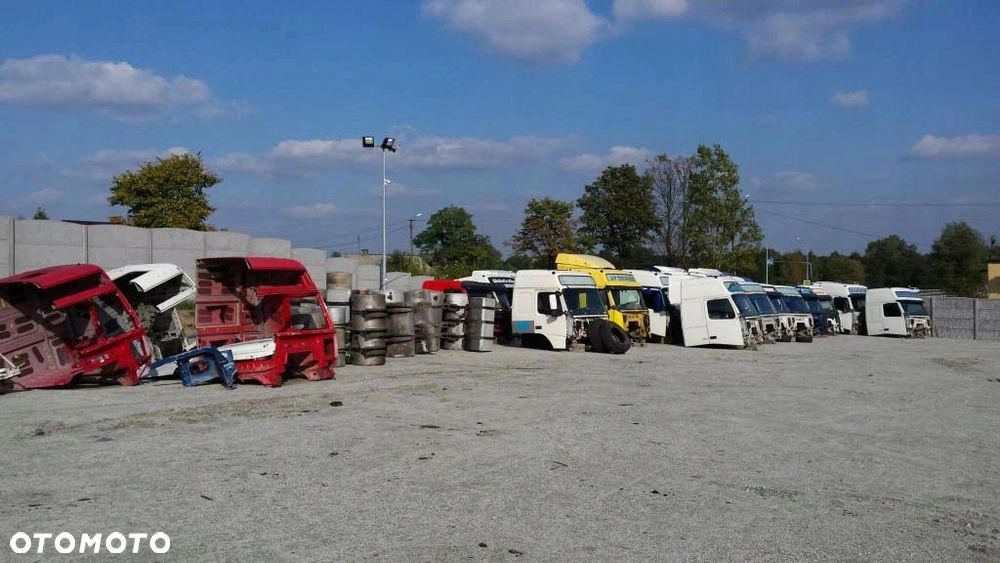 VOLVO FH12 FH13 FM KABINA GOŁA ĆWIARTKA DACH XL - 7