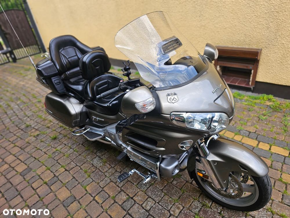 Honda GL - 7