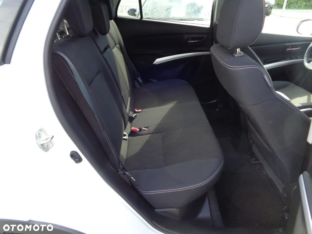Suzuki SX4 S-Cross - 18