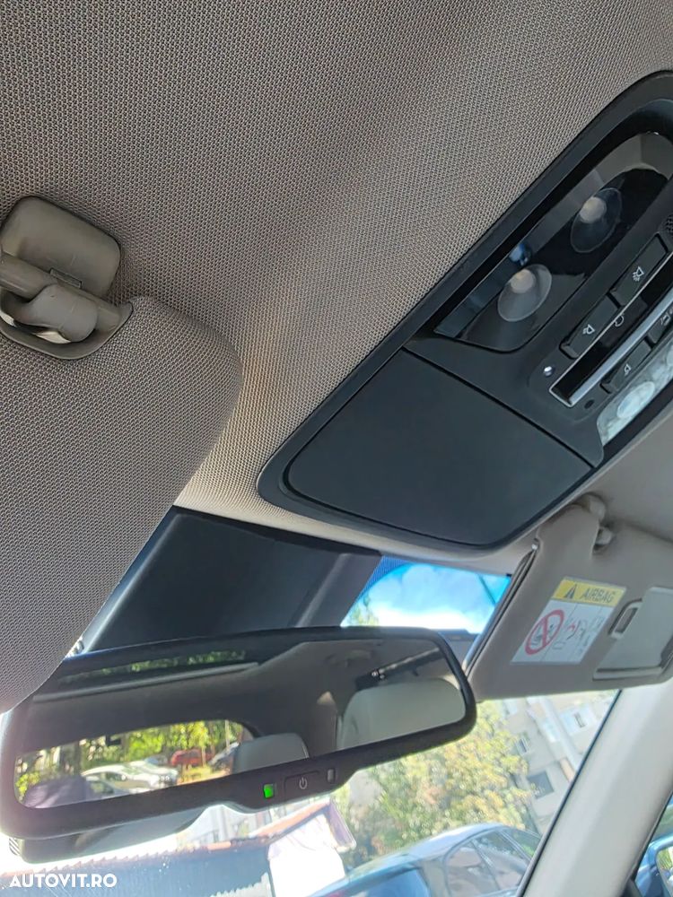 Kia Sorento 2.2 DSL 6AT 4x4 Cosmo - 37