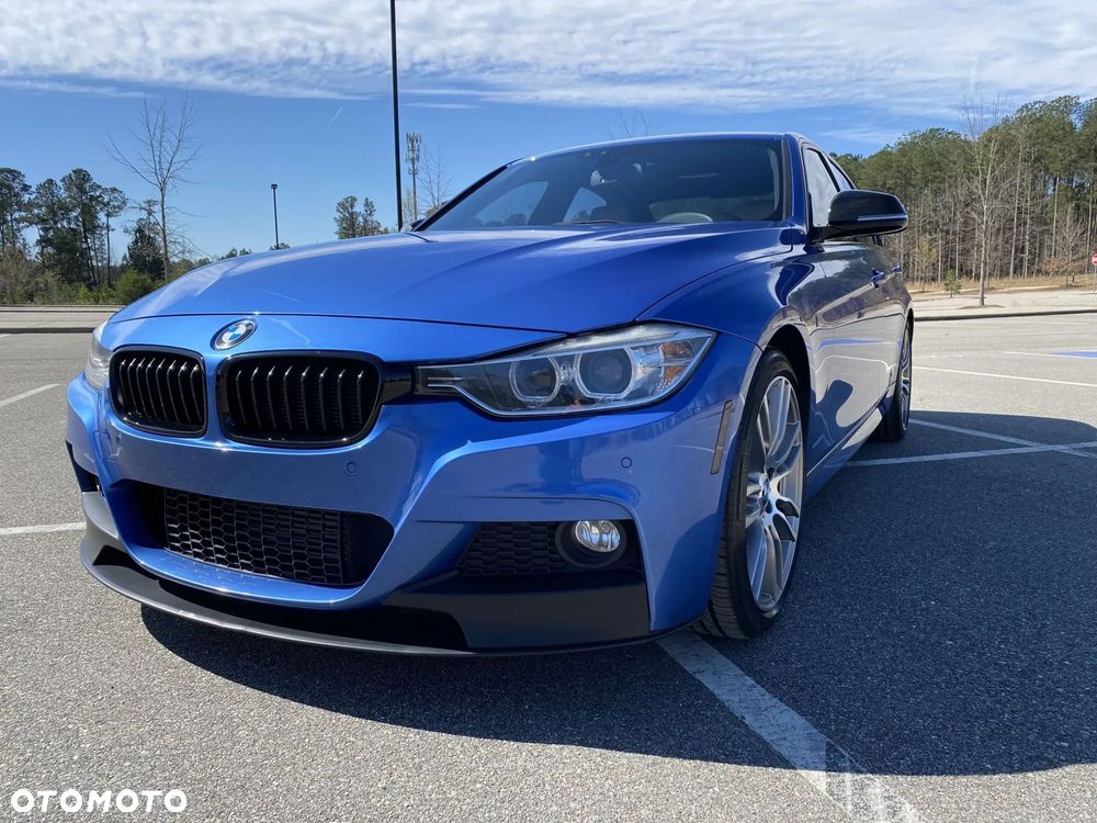 BMW Seria 3 335i Sport Line - 4