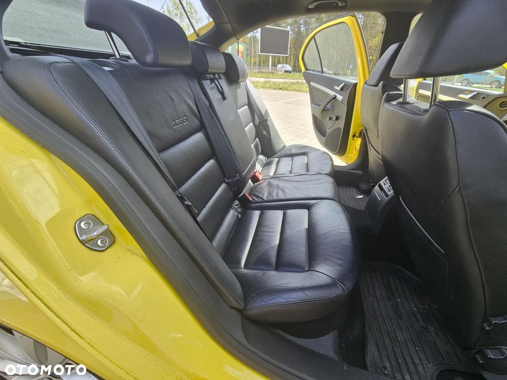 Skoda Octavia 2.0 TDI DPF RS - 12