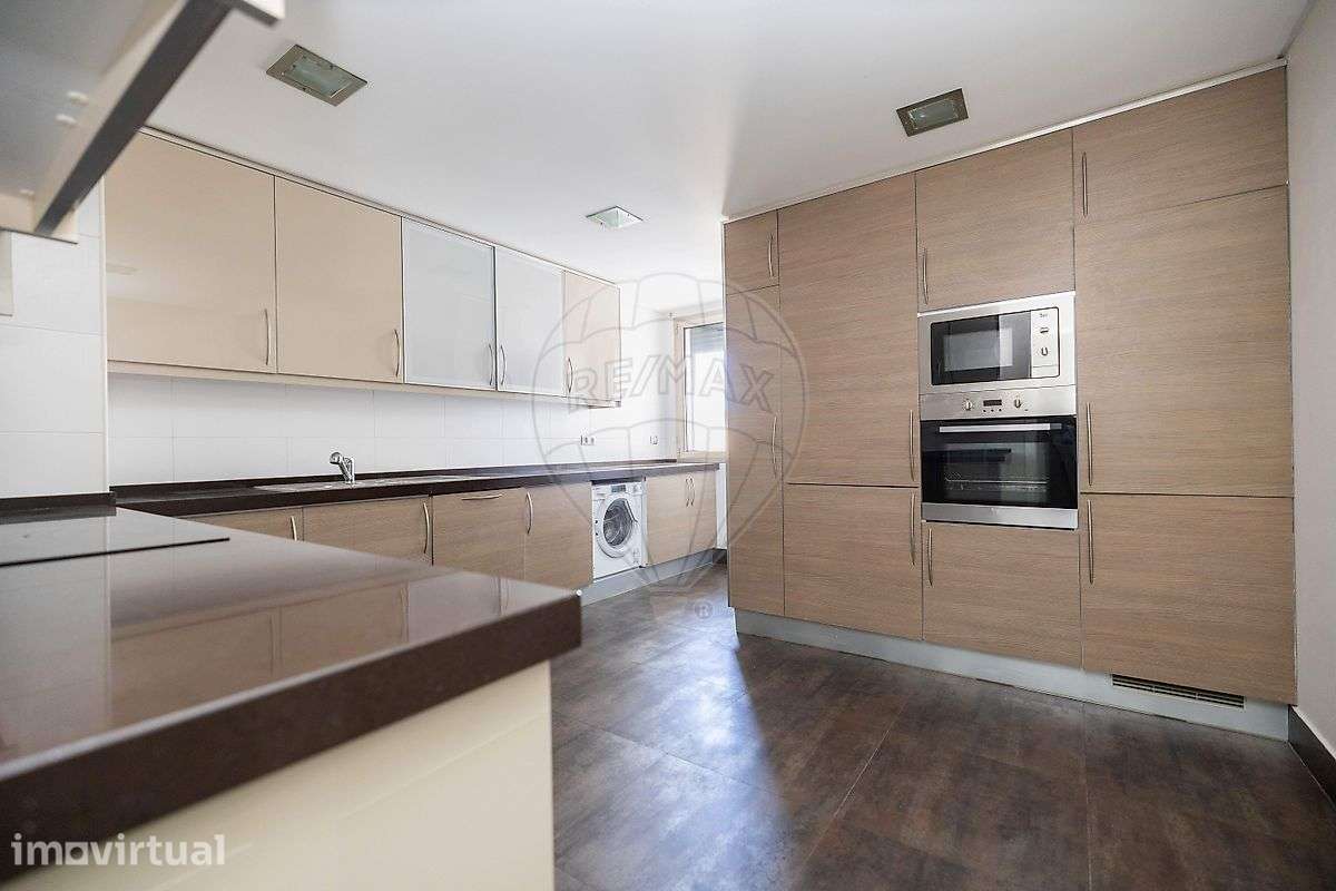 Apartamento T4 para arrendamento - Grande imagem: 5/26