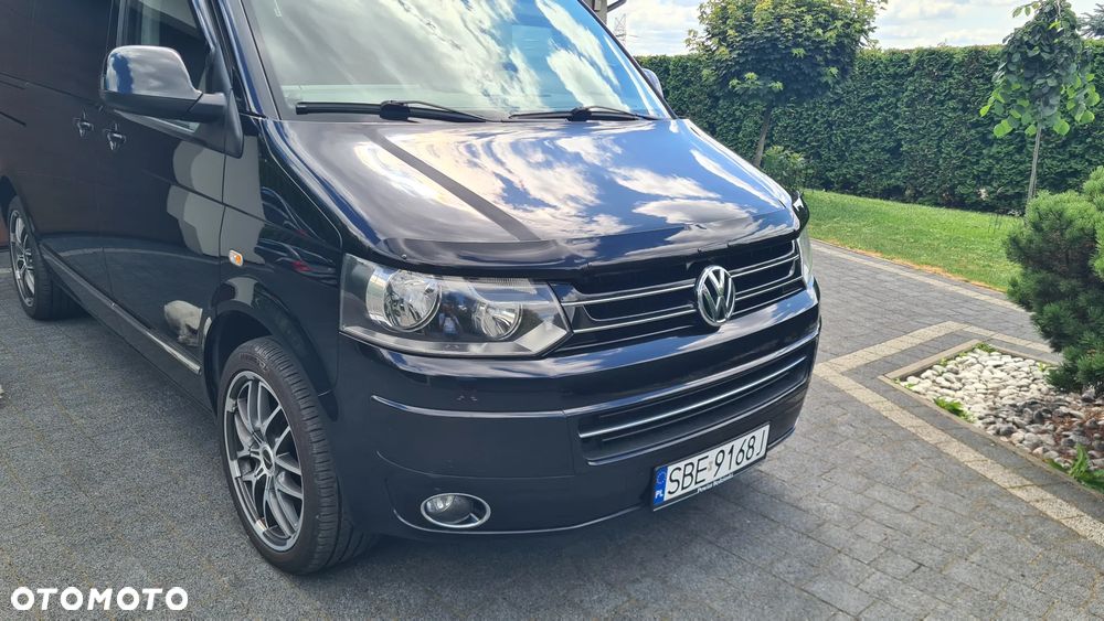 Volkswagen Multivan - 15