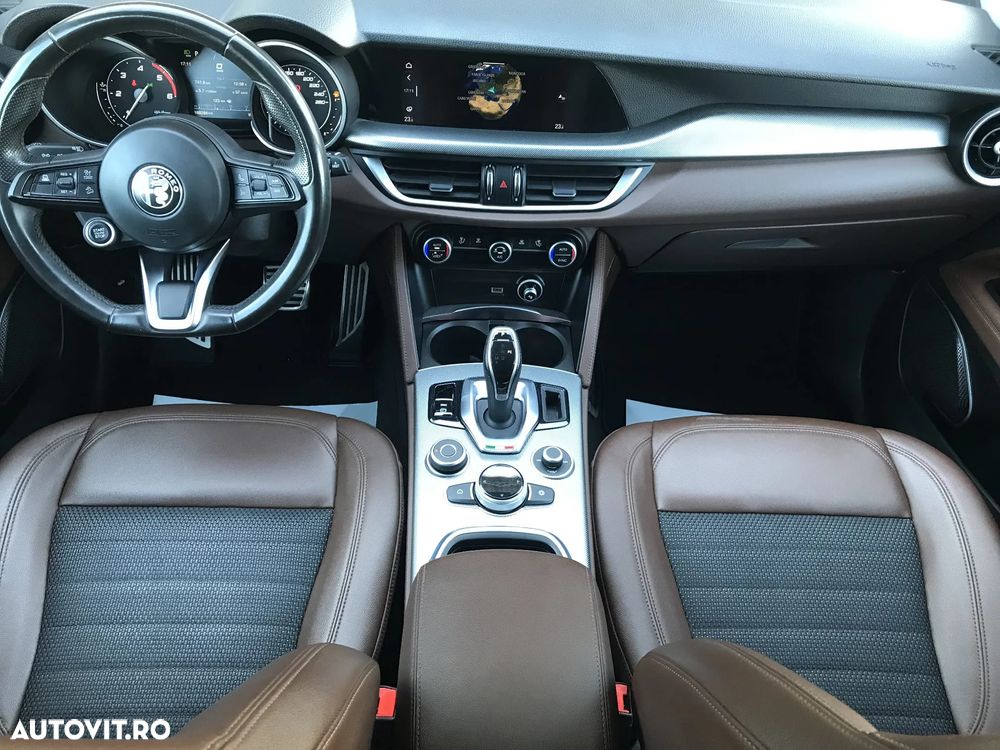 Alfa Romeo Stelvio 2.2 Diesel 16V AT8 Q4 Sprint - 5