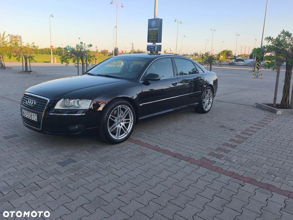 Audi A8 4.2 FSI L Quattro - 8
