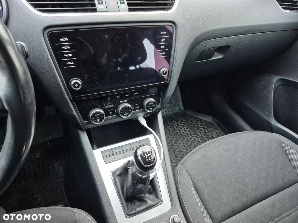 Skoda Octavia 1.8 TSI Style - 28