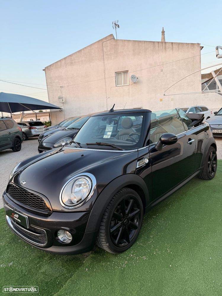 MINI Cabrio Cooper D - 11