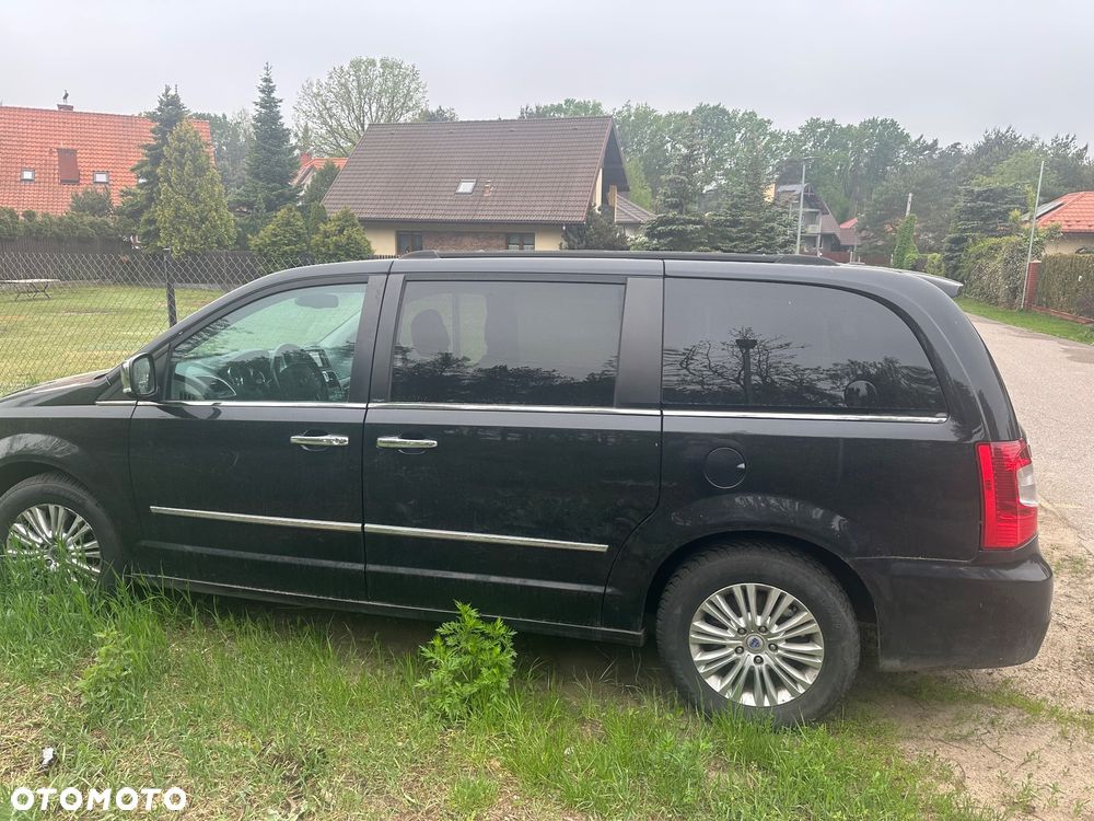 Lancia Voyager 2.8CRD Gold - 7