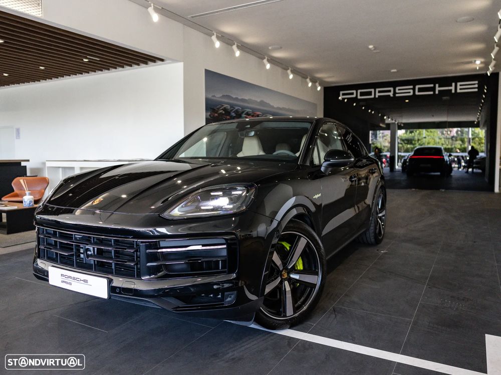 Porsche Cayenne Coupé E-Hybrid - 1