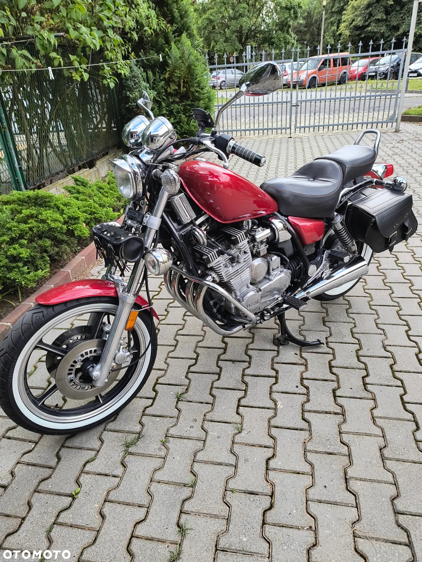 Yamaha XJ - 2