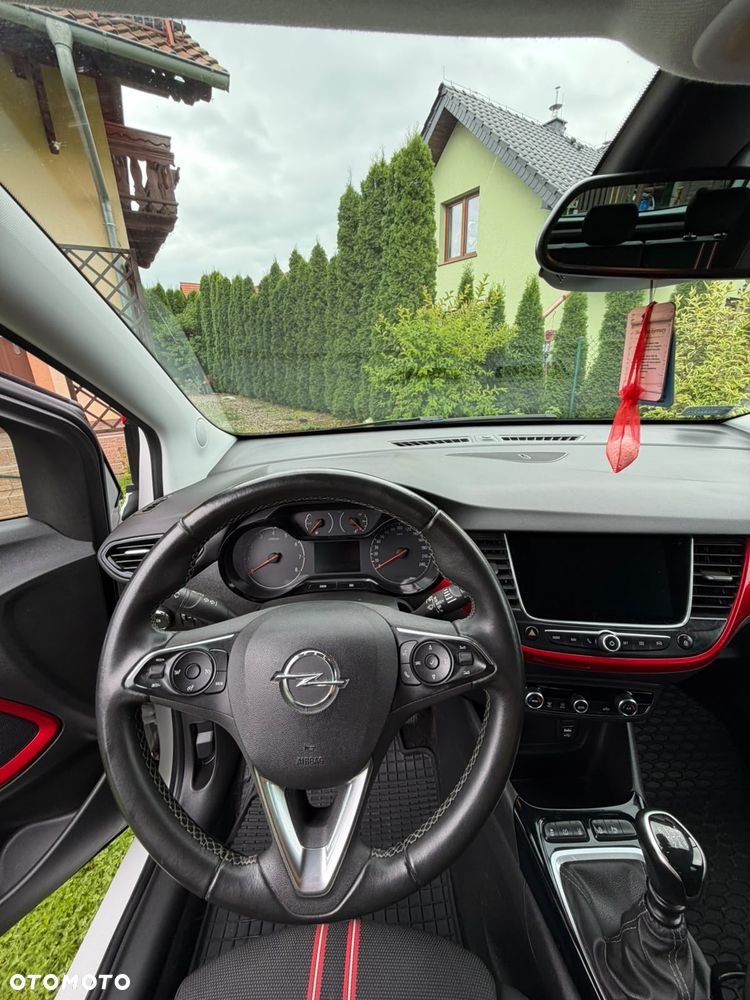 Opel Crossland X - 12