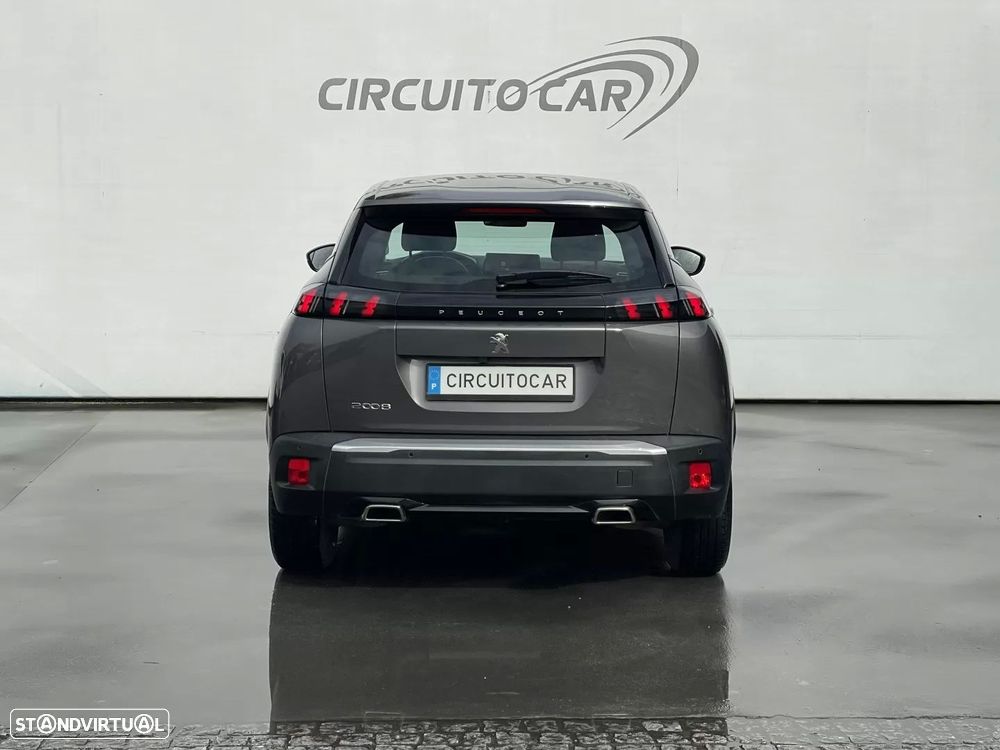 Peugeot 2008 1.2 PureTech Active Pack - 10