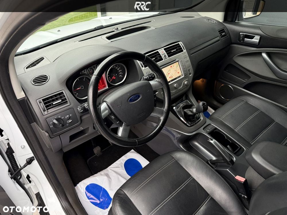 Ford Kuga 2.0 TDCi 4x4 Titanium - 20