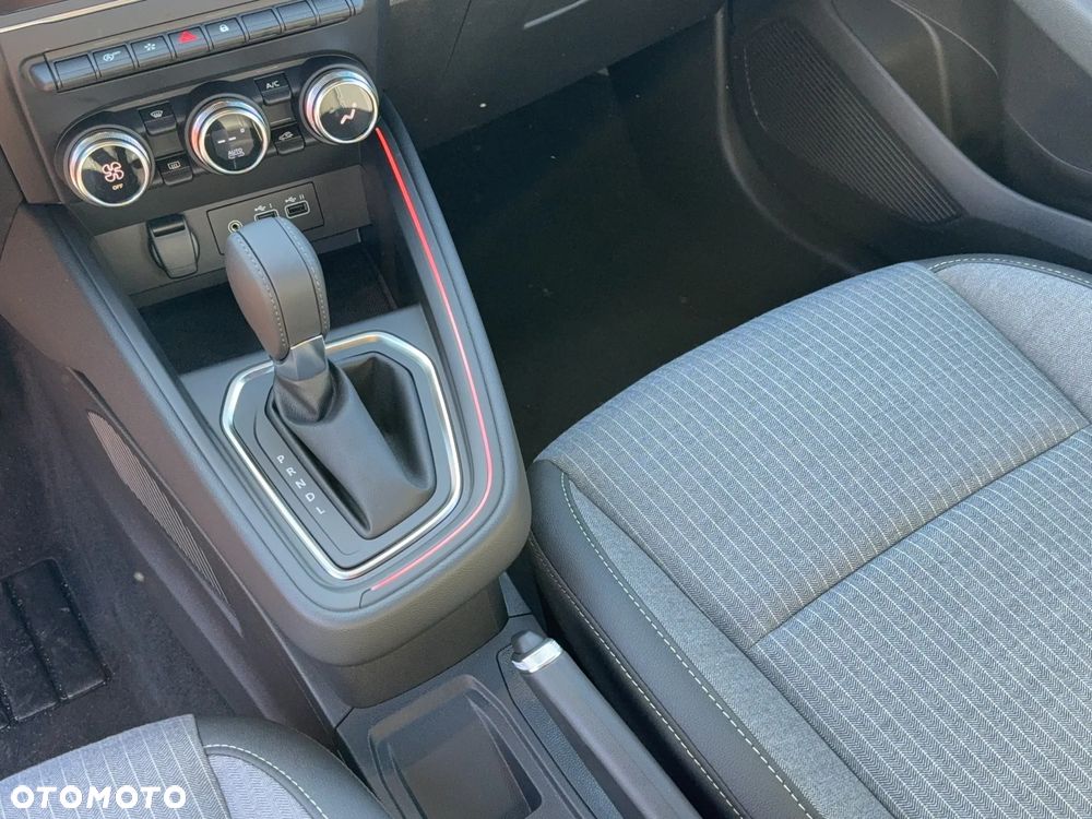 Renault Clio 1.0 TCe Techno Xtronic - 18