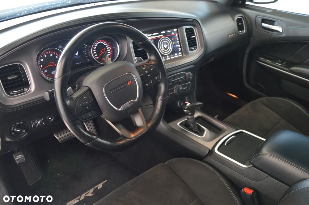Dodge Charger 6.4 Scat Pack - 12