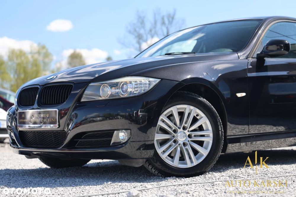 BMW Seria 3 - 22