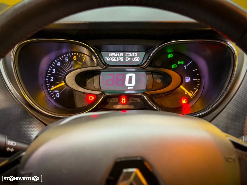 Renault Captur 1.0 TCe Intens - 32