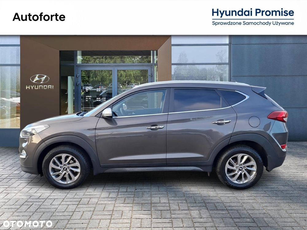 Hyundai Tucson 2.0 CRDI BlueDrive Style 2WD - 2