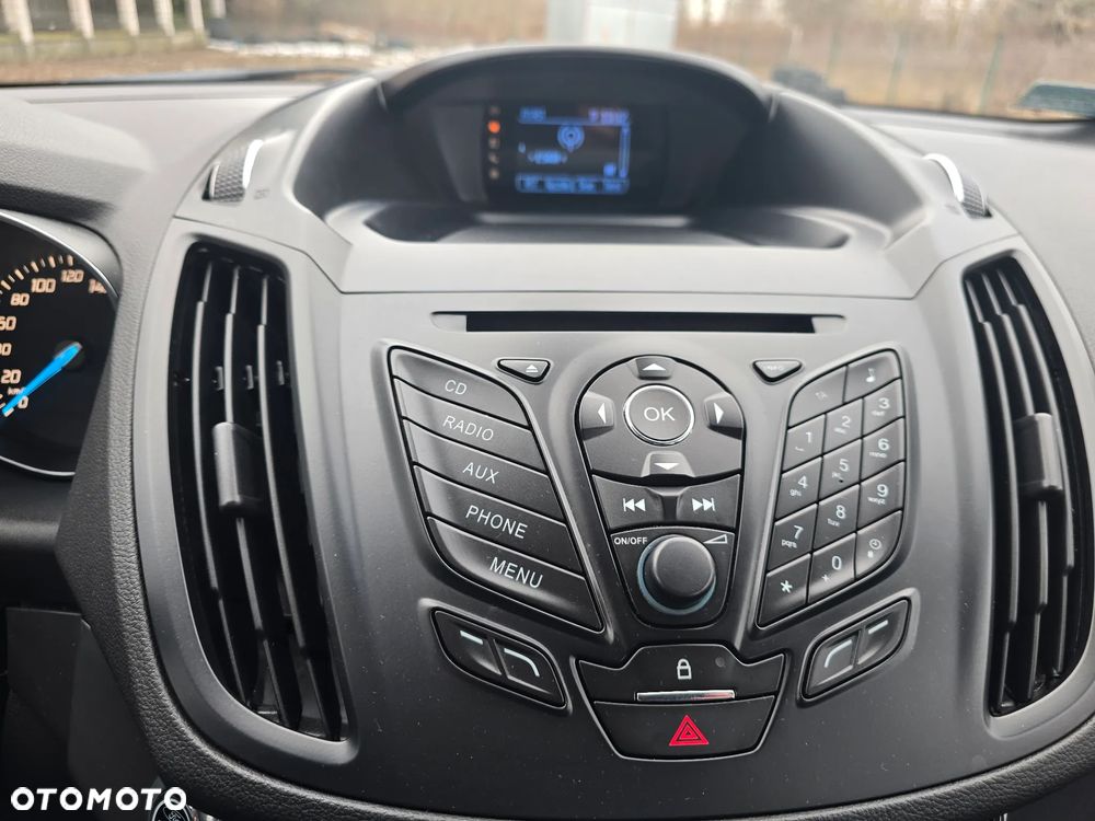 Ford Kuga 1.6 EcoBoost 4WD Titanium Plus - 22