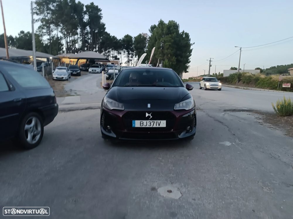 Citroën DS3 1.6 HDi Airdream Sport Chic - 11