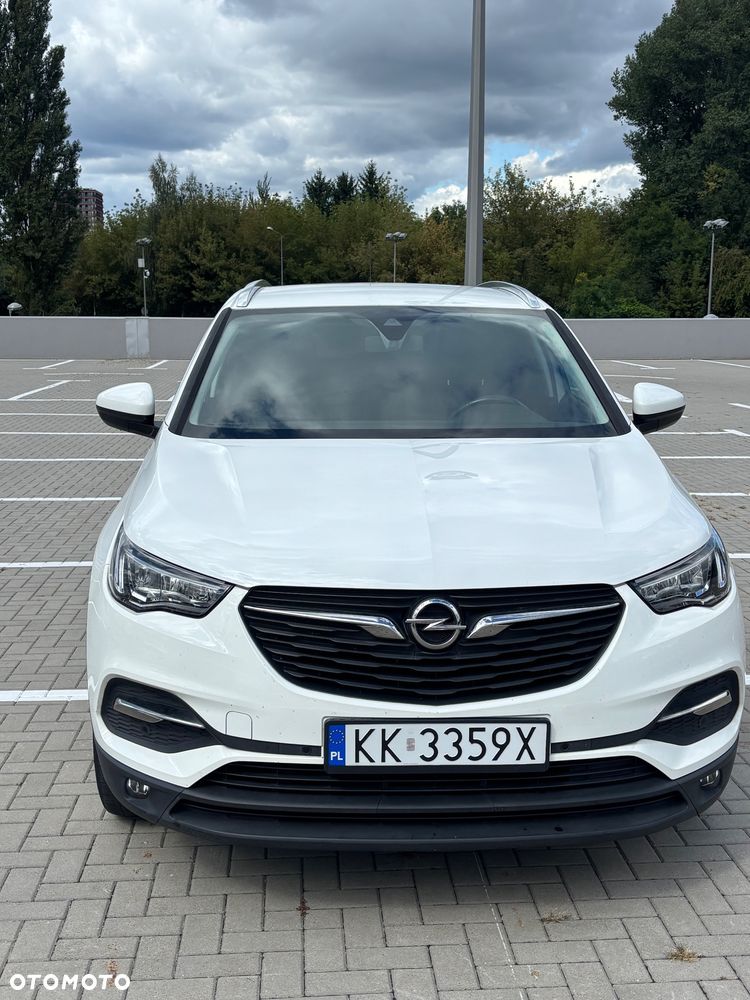 Opel Grandland X 1.2 Start/Stop Business Elegance - 2