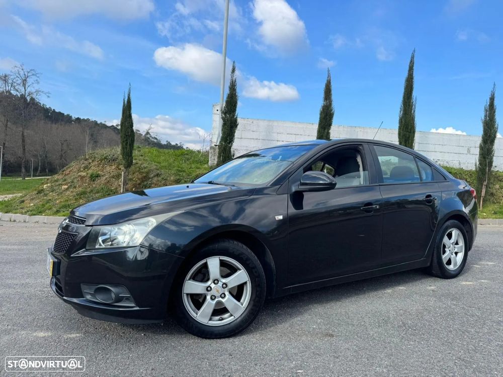 Chevrolet Cruze - 13