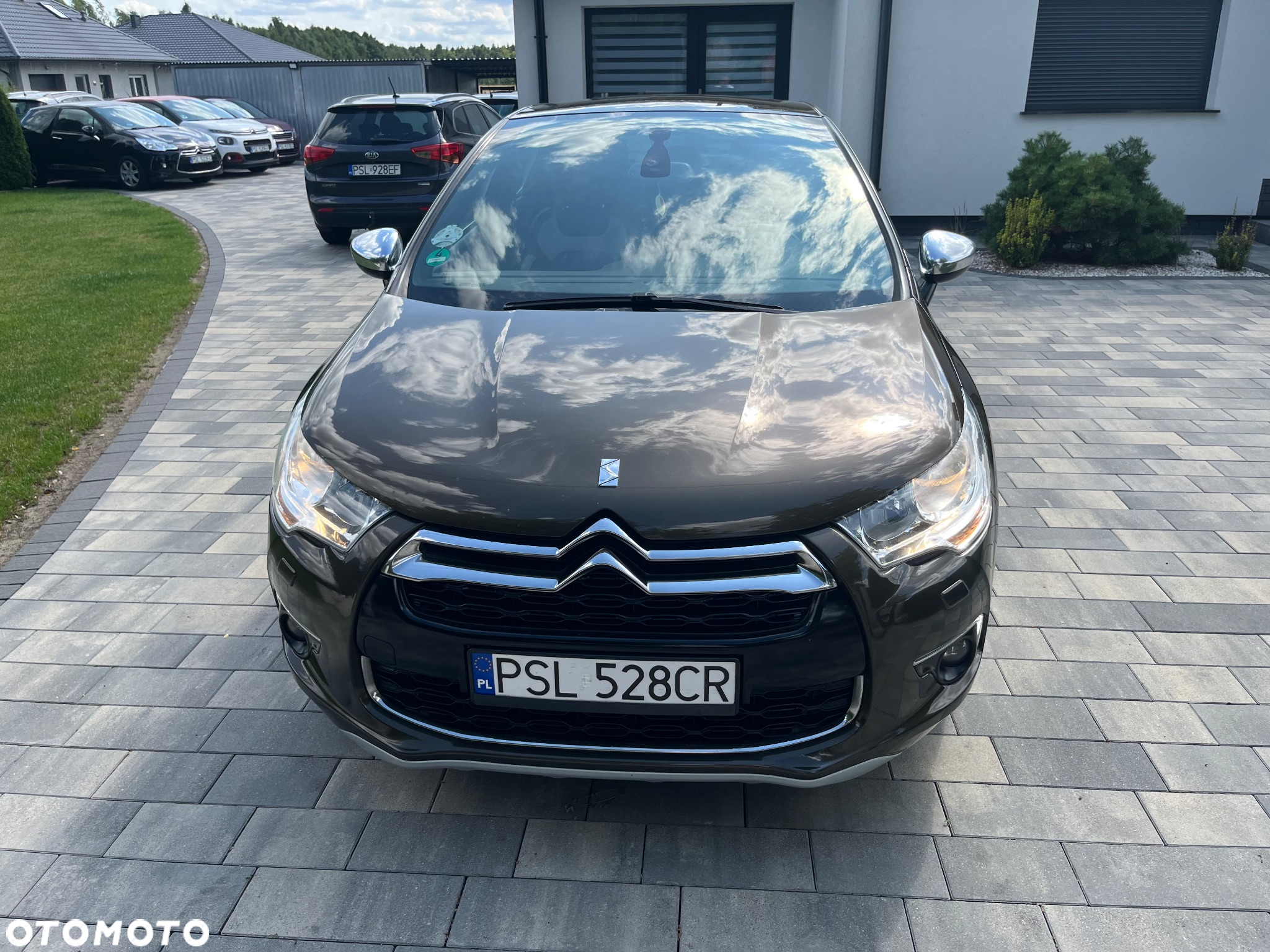 Citroën DS4 1.6 e-HDi SoChic MCP - 9