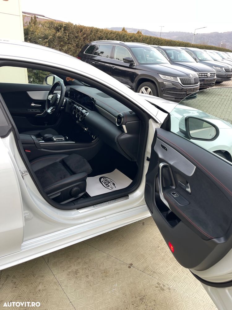 Mercedes-Benz CLA - 23