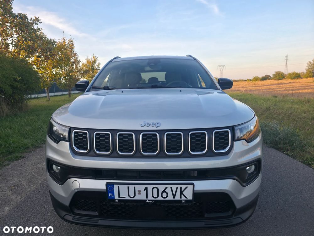 Jeep Compass - 22