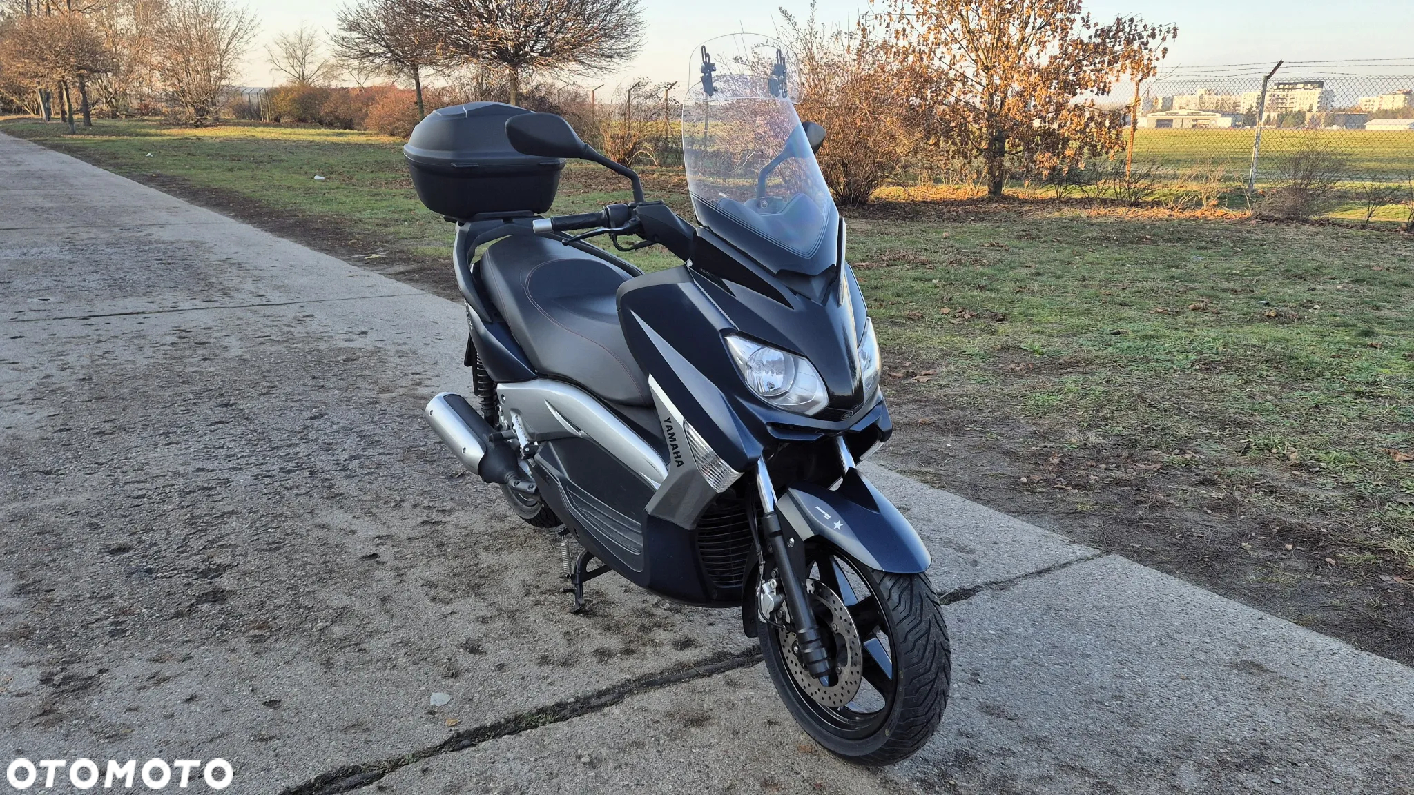 Yamaha X-max - 6
