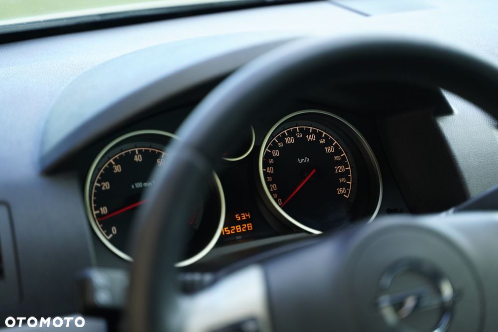 Opel Astra 1.6 - 28