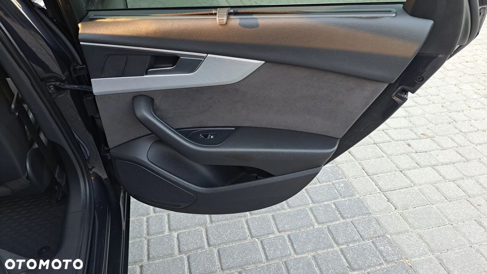 Audi A4 Limousine 40 TDI S tronic sport - 35