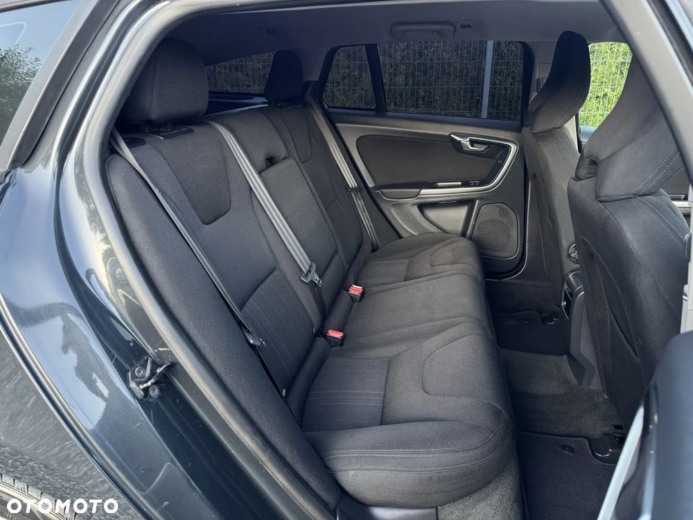 Volvo V60 D3 Business Edition - 21