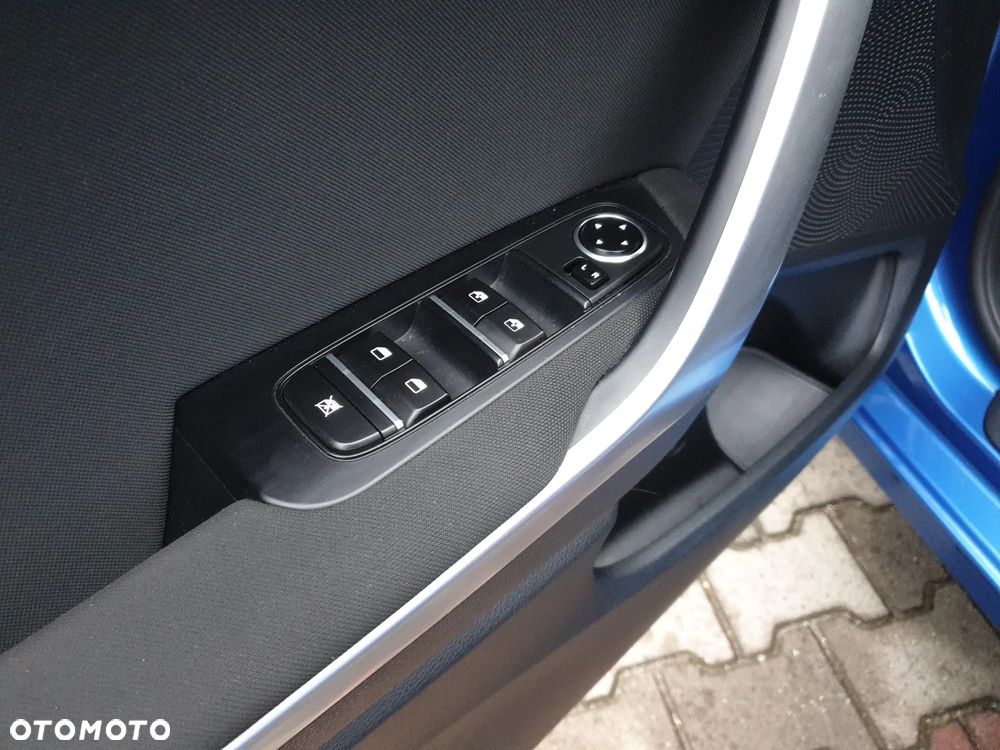 Kia Ceed 1.5 T-GDI M - 19