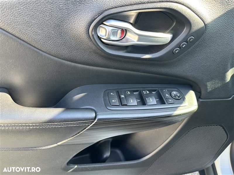 Jeep Cherokee 2.2 MJet AWD Limited - 8