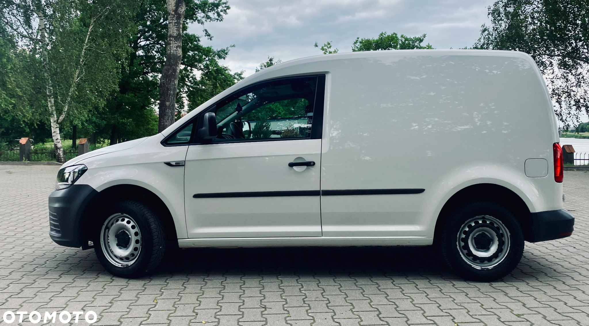 Volkswagen Caddy - 12