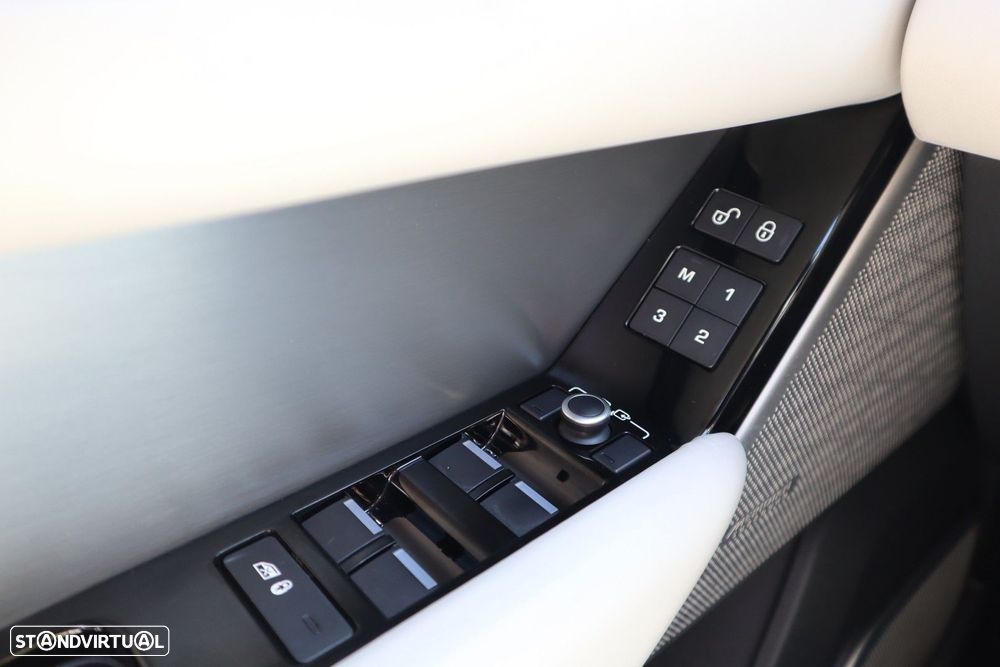 Land Rover Range Rover Velar 3.0 D R-Dynamic HSE - 41