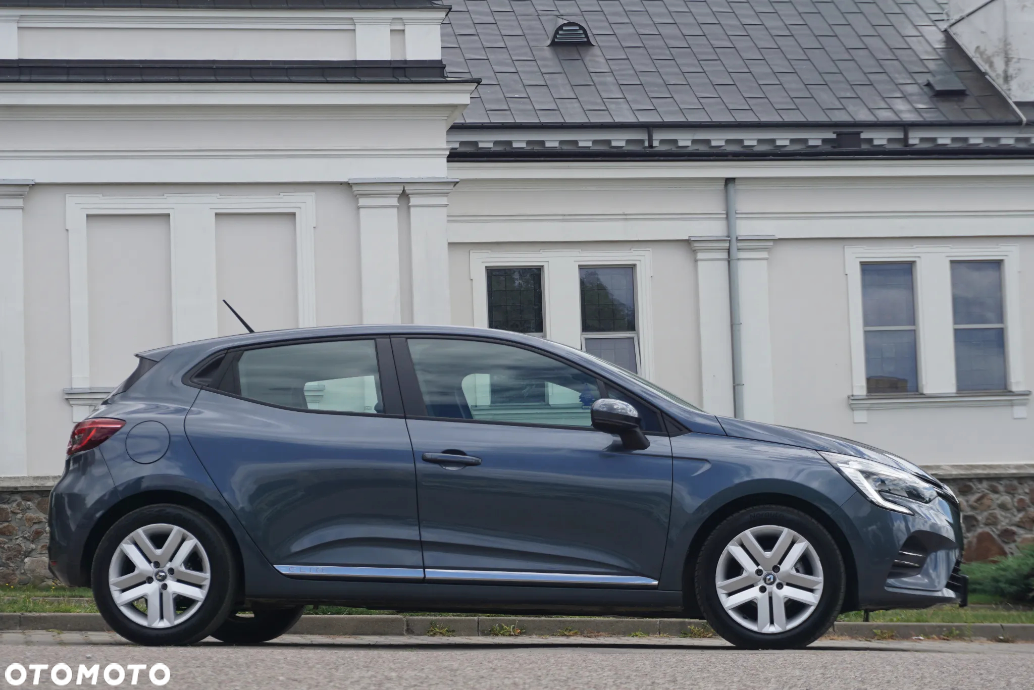 Renault Clio SCe 75 EXPERIENCE - 10