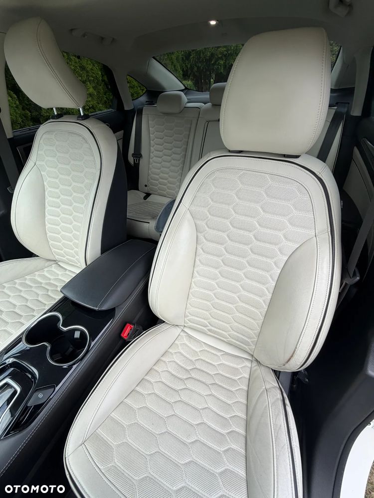 Ford Mondeo 2.0 EcoBlue Vignale AWD - 6