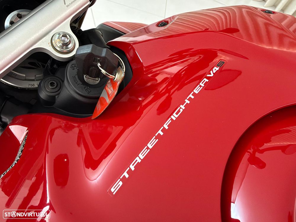 Ducati Streetfighter V4 S - 15