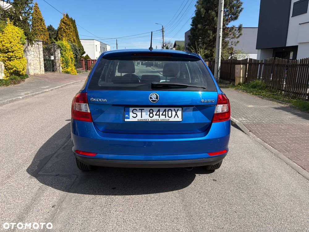 Skoda RAPID 1.2 TSI Style - 6