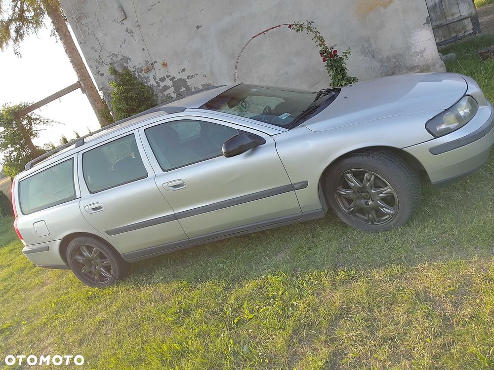 Volvo V70 - 2