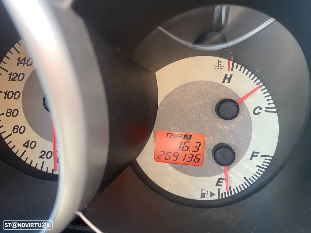 Mazda 3 Hatchback MZ-CD 1.6 Comfort - 2