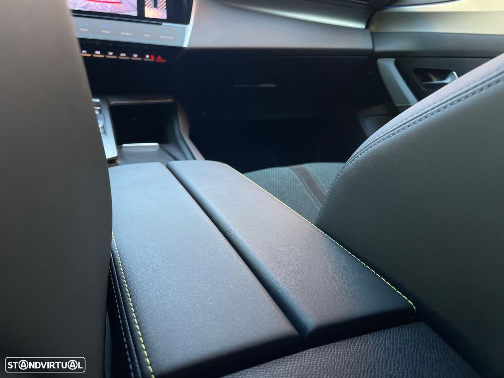 Peugeot e-308 54 kWh GT - 22